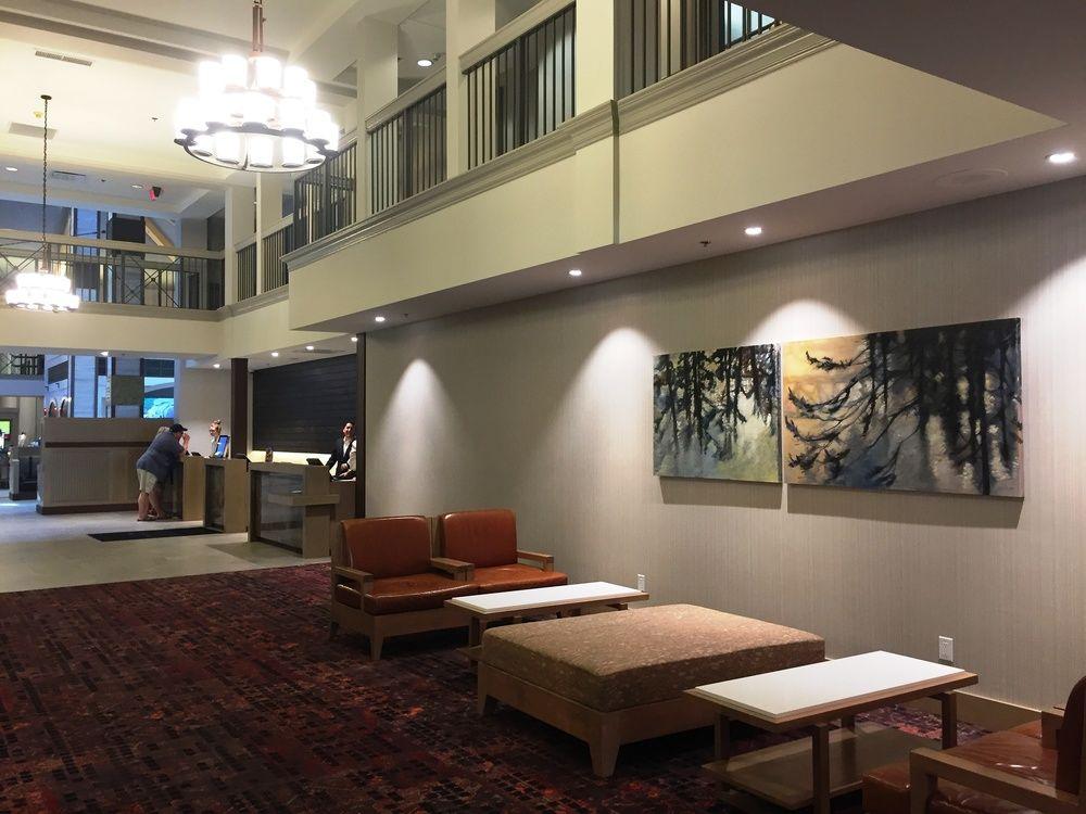 The Royal Kelowna - Bellstar Hotels & Resorts Eksteriør billede