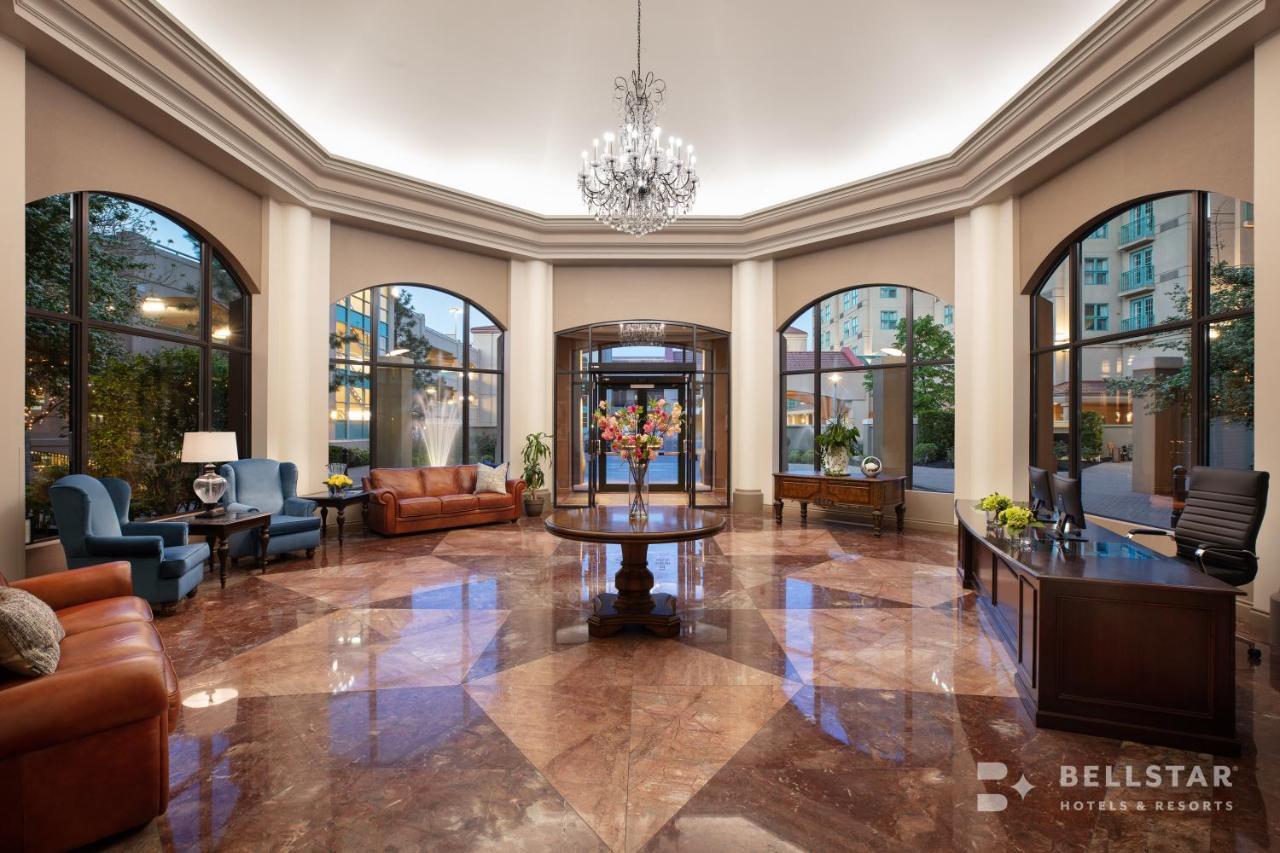 The Royal Kelowna - Bellstar Hotels & Resorts Eksteriør billede