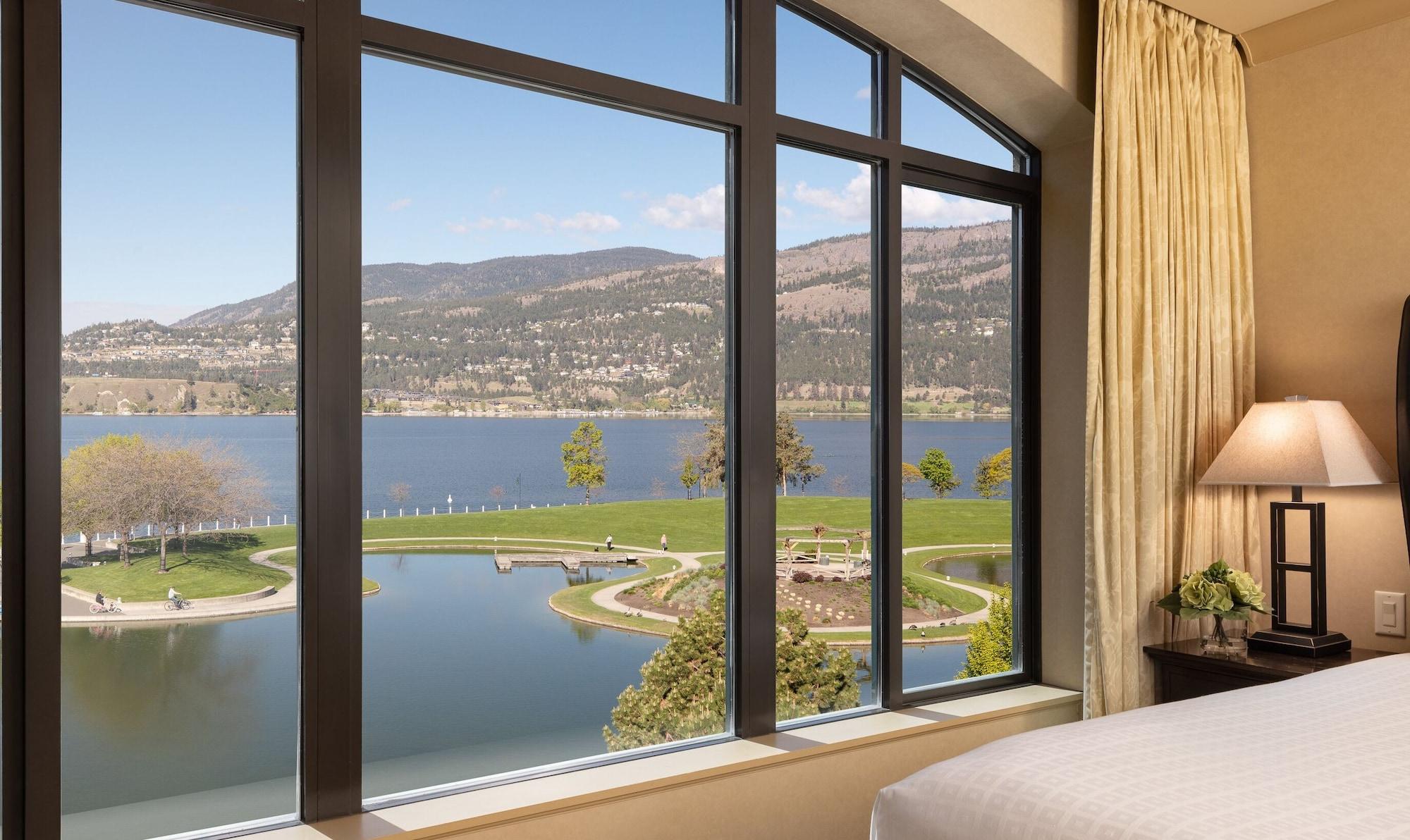 The Royal Kelowna - Bellstar Hotels & Resorts Eksteriør billede