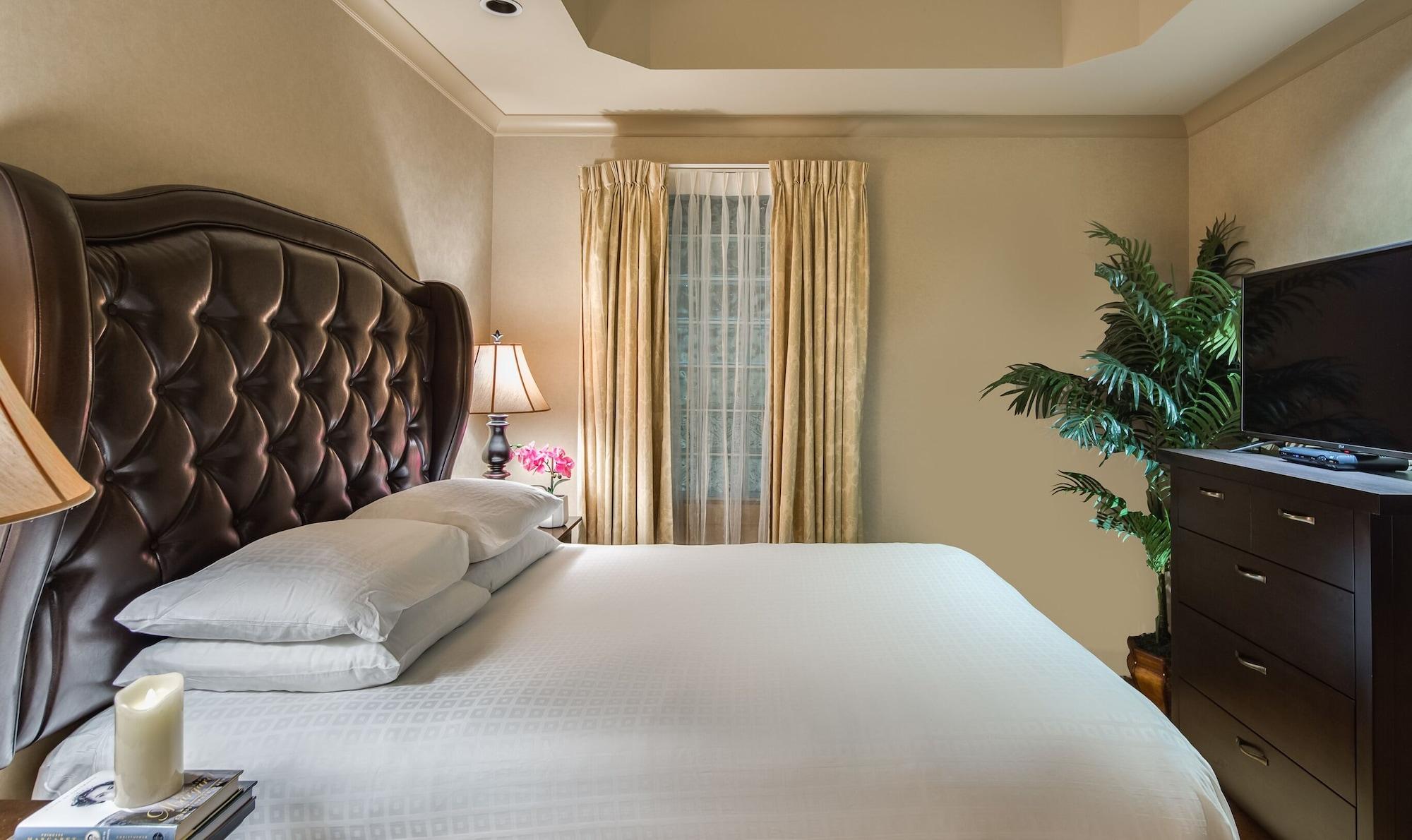 The Royal Kelowna - Bellstar Hotels & Resorts Eksteriør billede